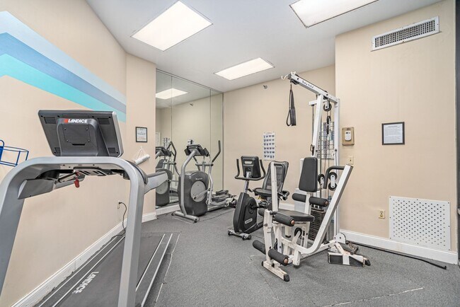 Building Photo - Coastal Living meets convenience in the He...