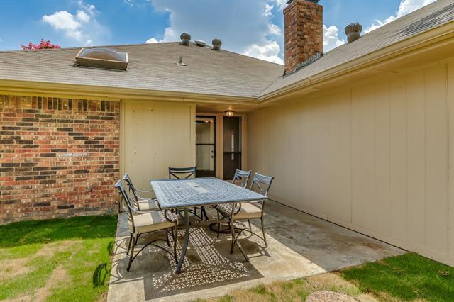 Building Photo - 331 Aspenway Dr