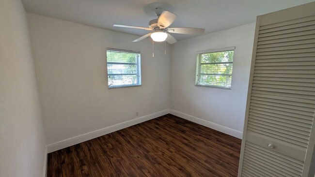 Building Photo - 1448 NE 27th Ct