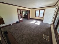 Building Photo - 3 Bedroom Home for Rent