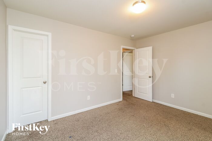 Building Photo - 108 Birch Creek Rd