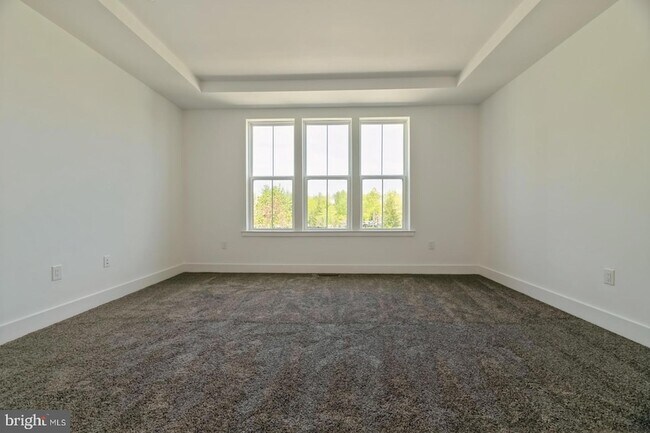 Building Photo - 2107 Donatello Dr