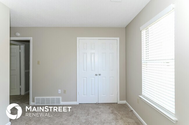 Building Photo - 4072 Angelace Dr N