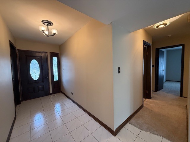 Building Photo - 810 W Lakeside Plaza