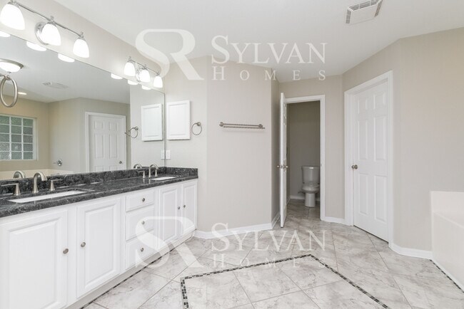 Building Photo - The Lifestyle You Deserve.
