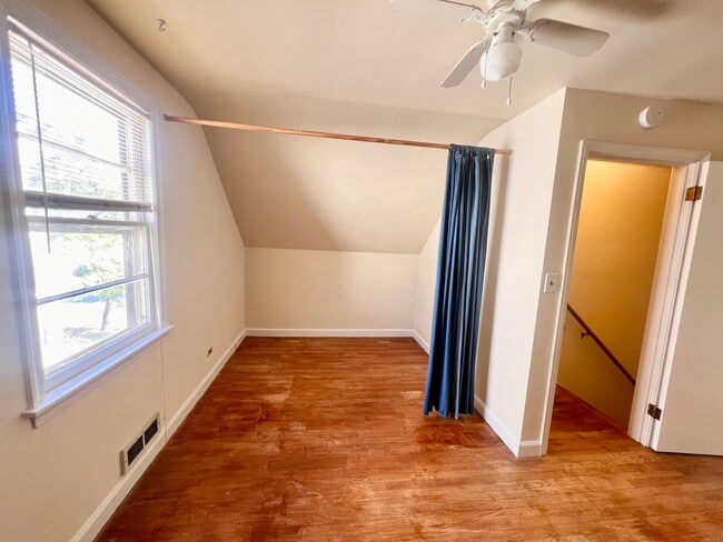 Building Photo - 1104 Little High St