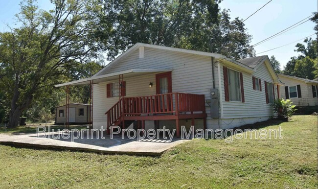 Building Photo - 1033 Minor Dr