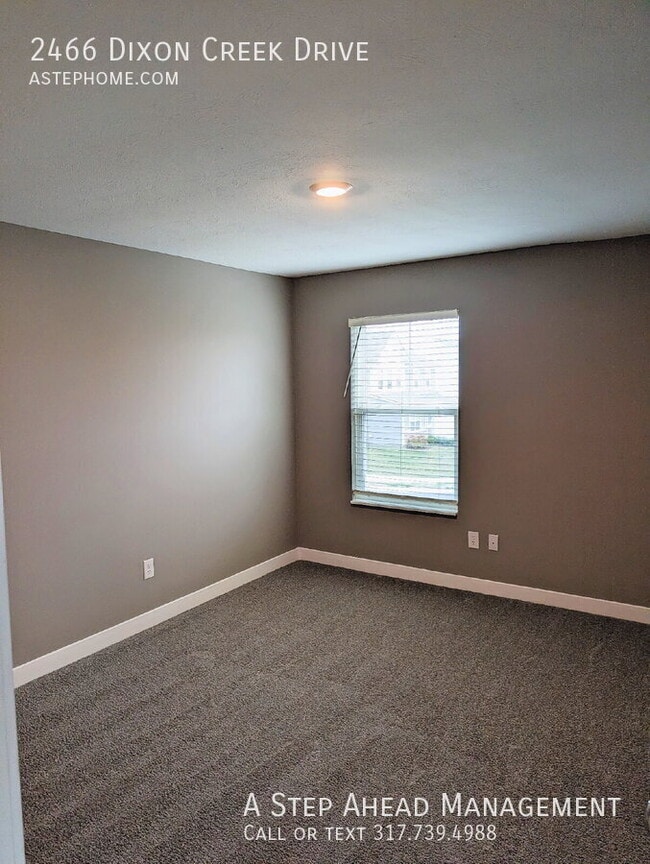 Building Photo - 2466 Dixon Crk Dr