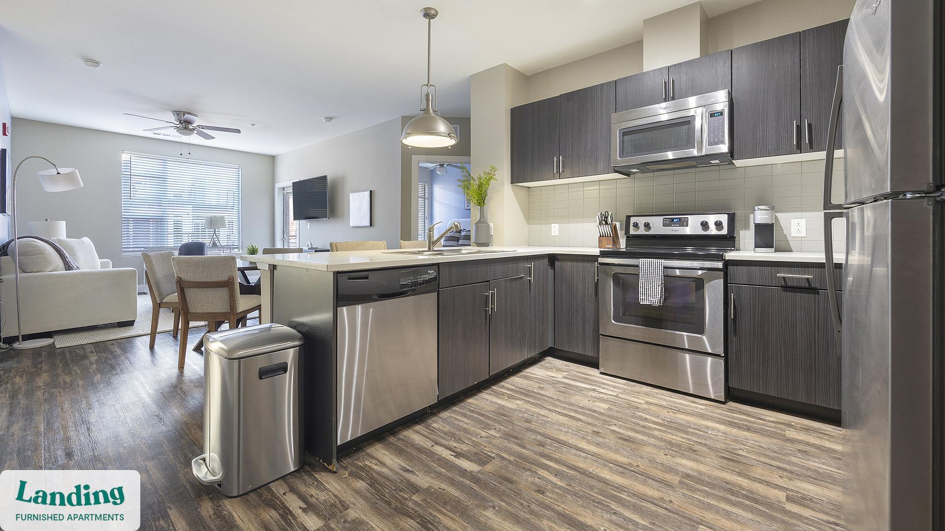 Building Photo - 1000 S Broadway