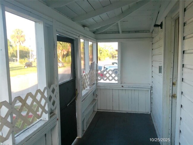 Building Photo - 1235 Laurel St