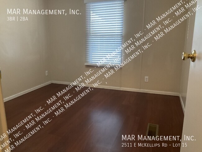 Building Photo - 2511 E McKellips Rd