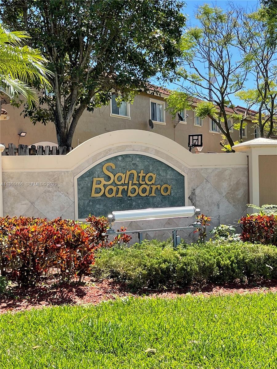 Building Photo - 21477 SW 85th Psge