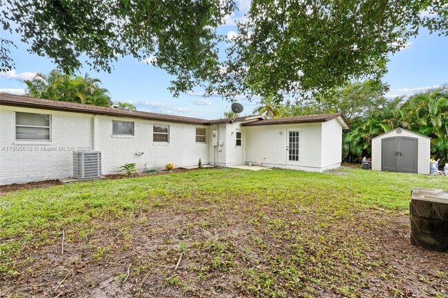 Building Photo - 5893 Williamson Rd