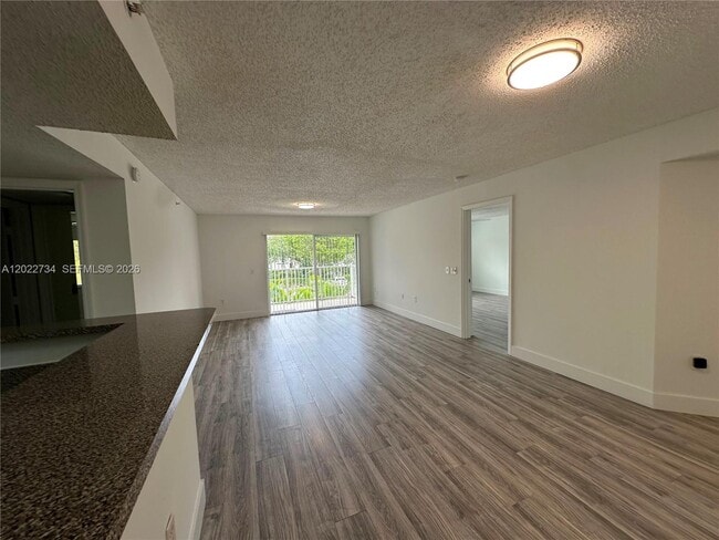 Building Photo - 5011 Wiles Rd