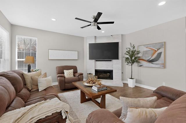 Building Photo - 2701 Scenic Dr