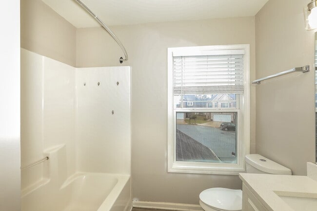 Building Photo - 1555 Persimmon Trace