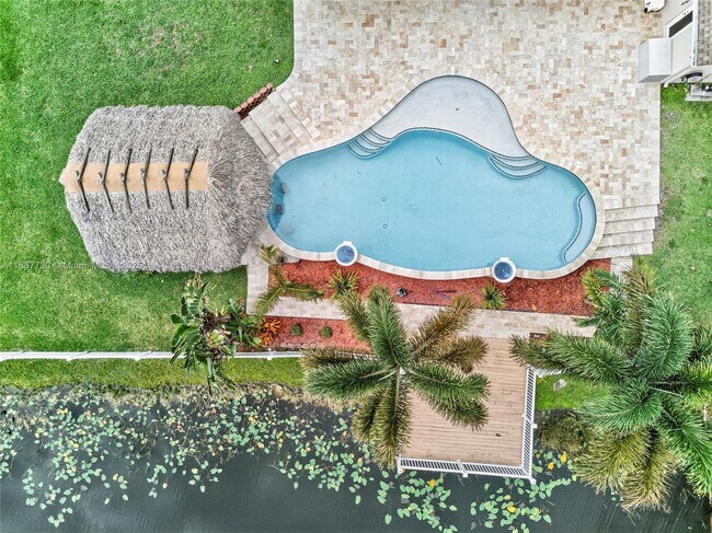 Primary Photo - 10751 SW 26th Ct