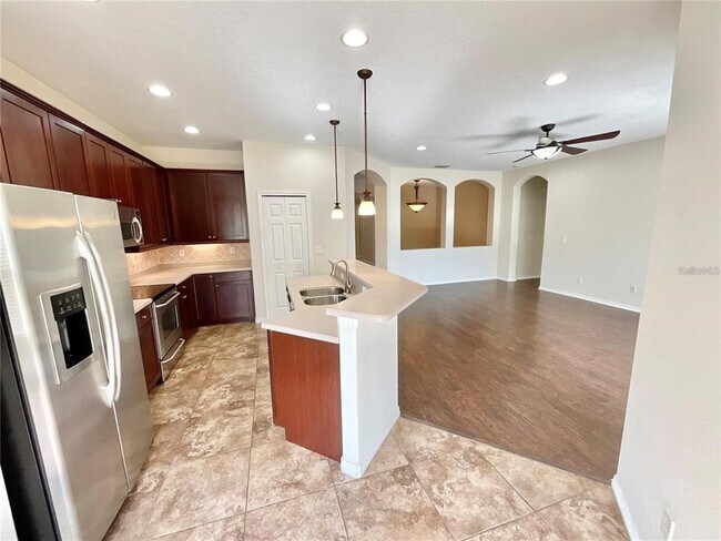 Building Photo - 1839 Mira Lago Cir