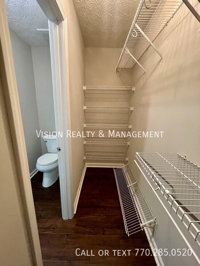 Building Photo - 11715 Palmer Ct