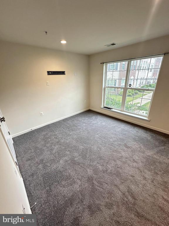 Building Photo - 5331 Greenwich Cir