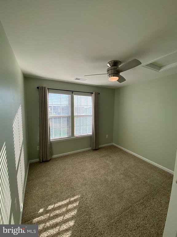 Building Photo - 168 Trout Lily Dr