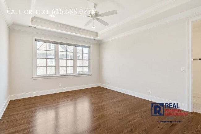 Building Photo - 9220 Lehigh Dr