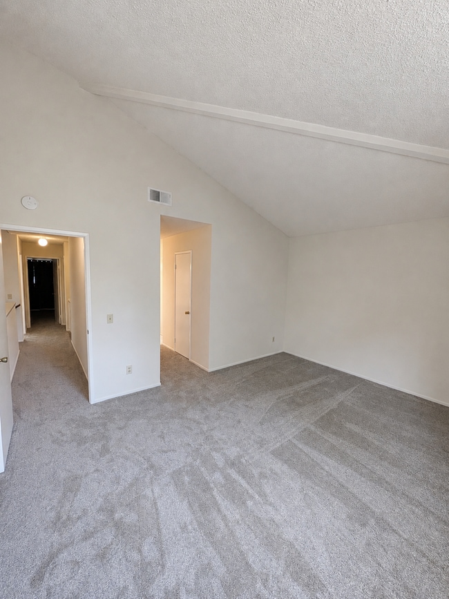 Building Photo - North Pomona Townhome with Private Patio and Community Pool!