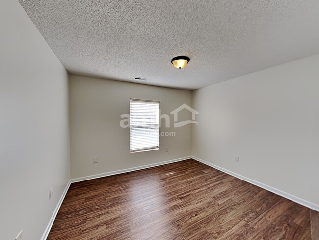 Building Photo - 441 Tribune Dr