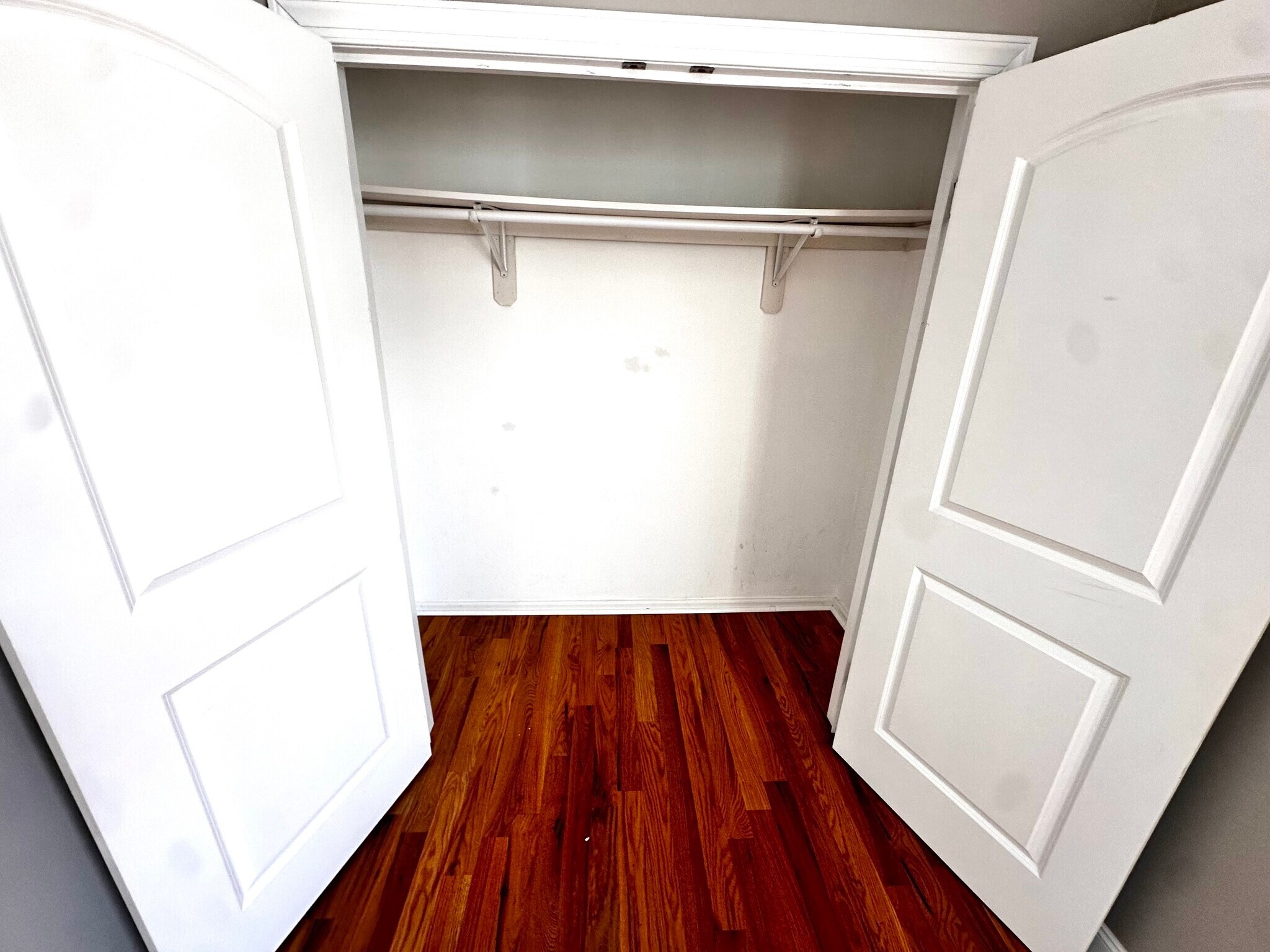 Closet - 384 Fairview Ave
