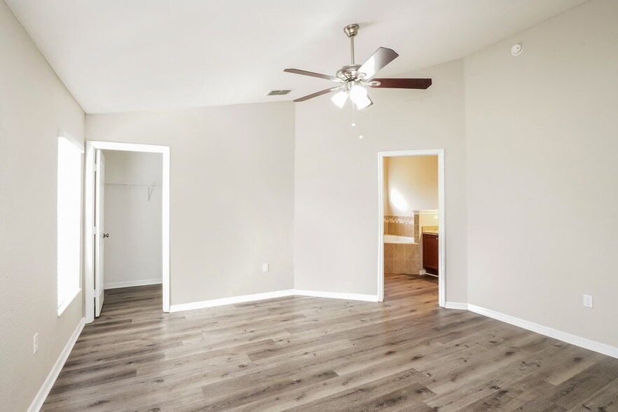 Building Photo - 2607 Drovers Ct