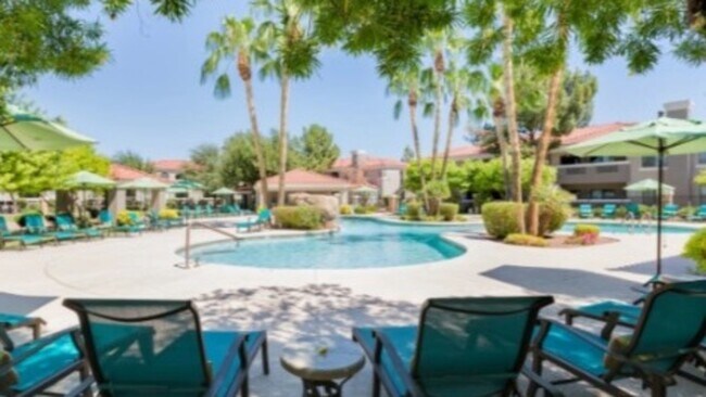 Building Photo - 3636 E Inverness Ave