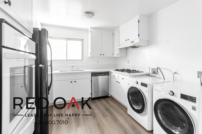 Building Photo - 430 S Maple Dr