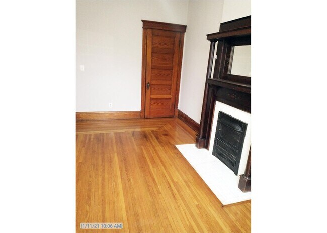 Building Photo - 3227 Jefferson Ave