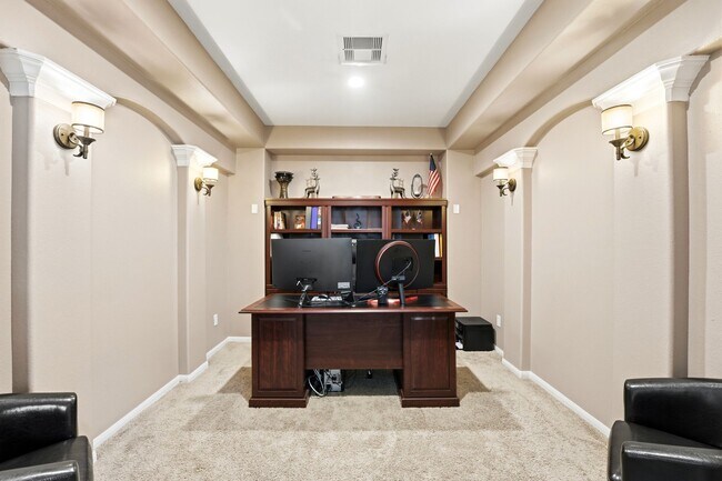 Building Photo - 27383 Pendleton Trace Dr