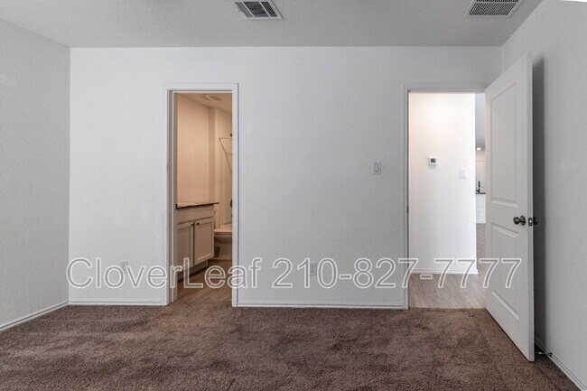 Building Photo - 5867 Coahulia Rdg