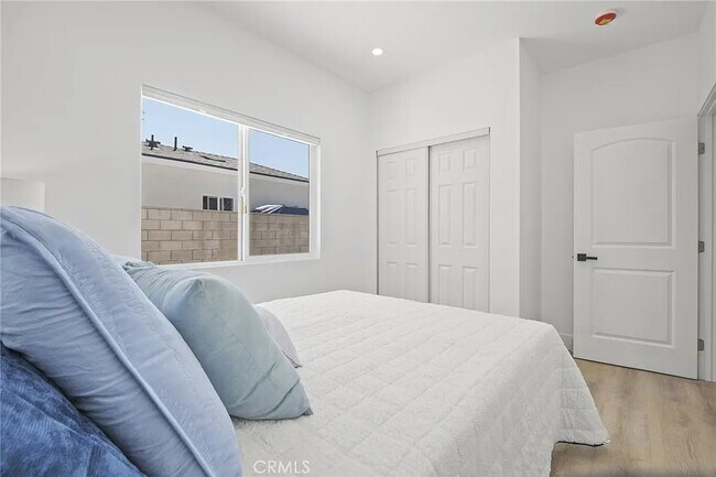 Building Photo - 12576 Barbara Ave