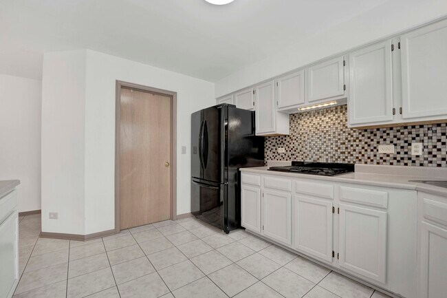 Building Photo - 2164 Seaver Ln