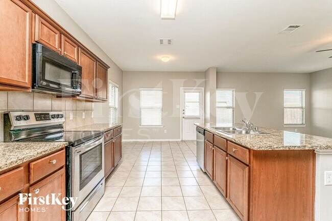 Building Photo - 1412 Marble St