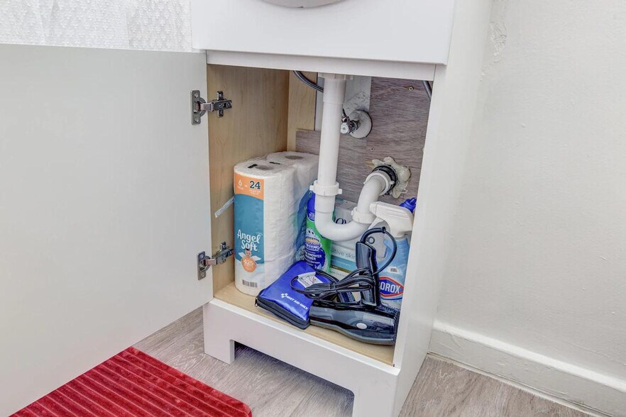 Building Photo - 1441 N Humboldt St