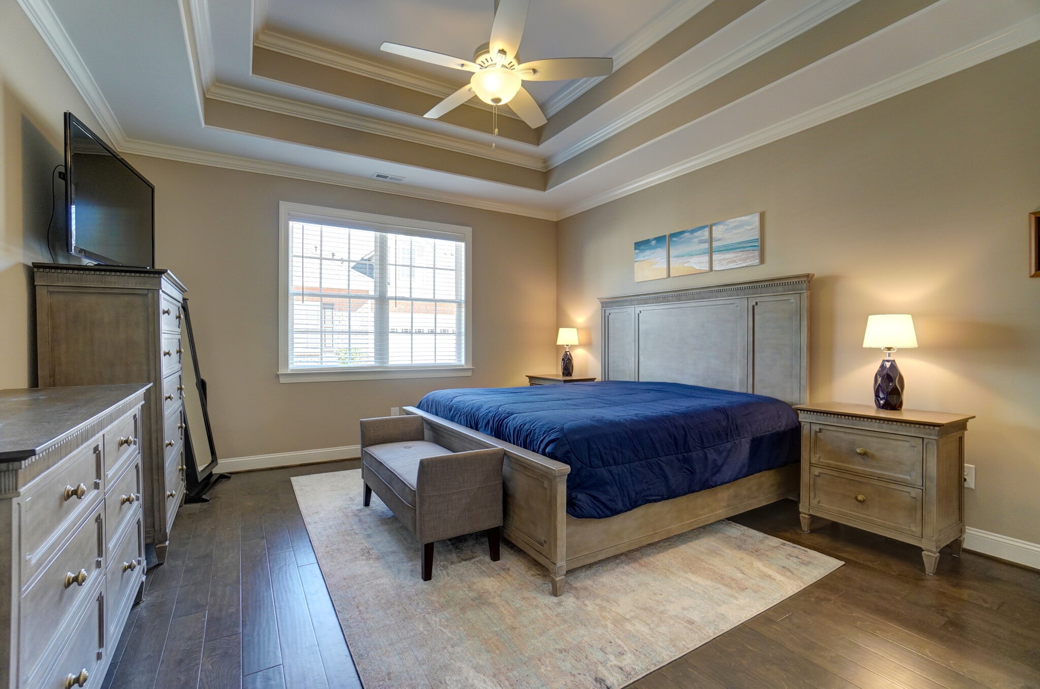 Master bedroom - 2335 Sylvia Court