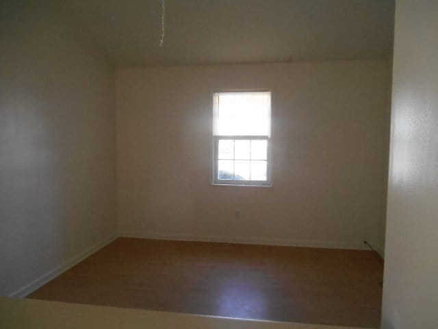 Building Photo - Apartment for Rent
