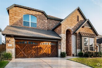 Building Photo - 5333 Ponte Tresa Dr