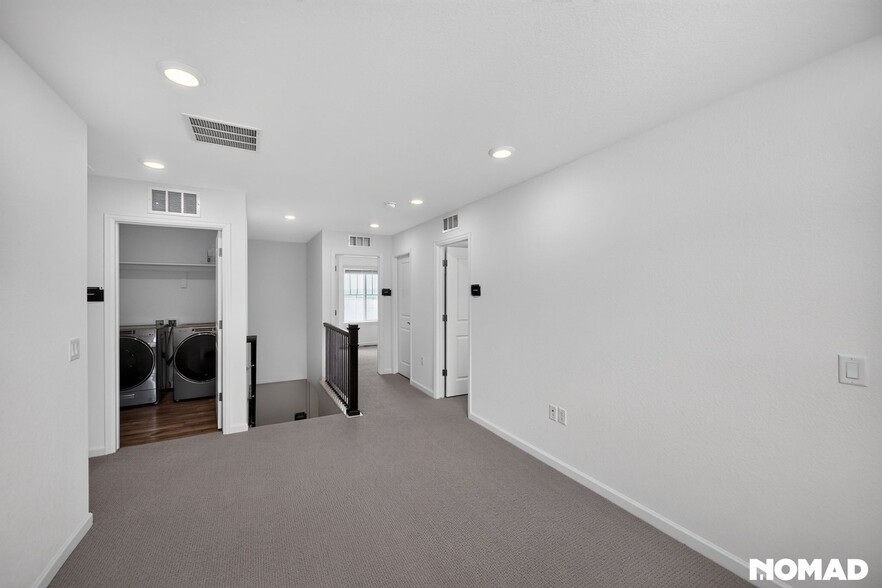 Building Photo - 18274 Martinello Dr
