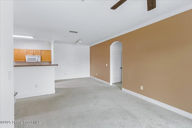 Building Photo - 6411 Borasco Dr