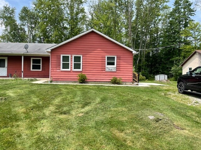 Outside of unit - 7737 Ninevah Rd