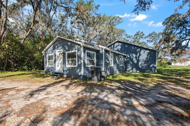 Building Photo - 3106 E Trapnell Rd