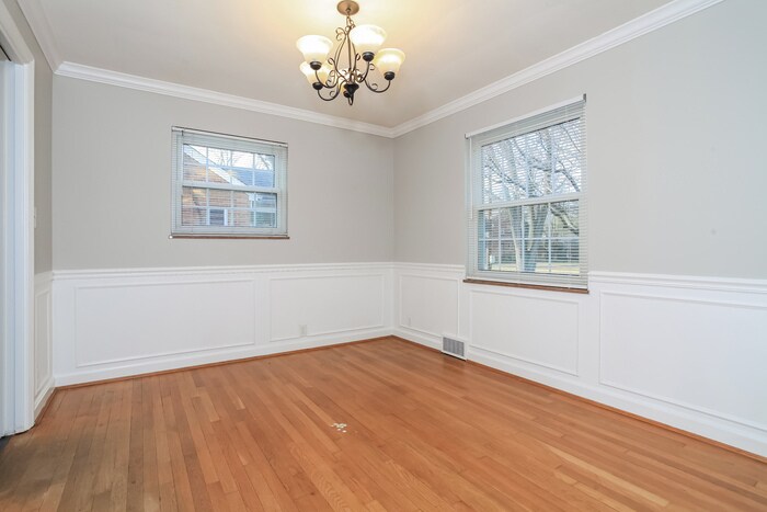 Building Photo - 6259 Glade Ave
