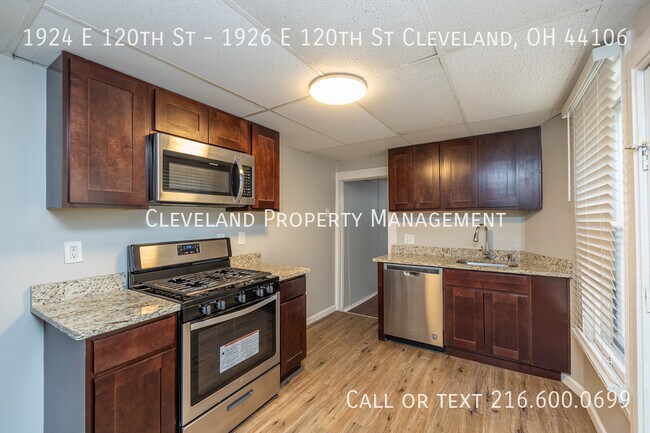 Building Photo - 1924 E 120th St