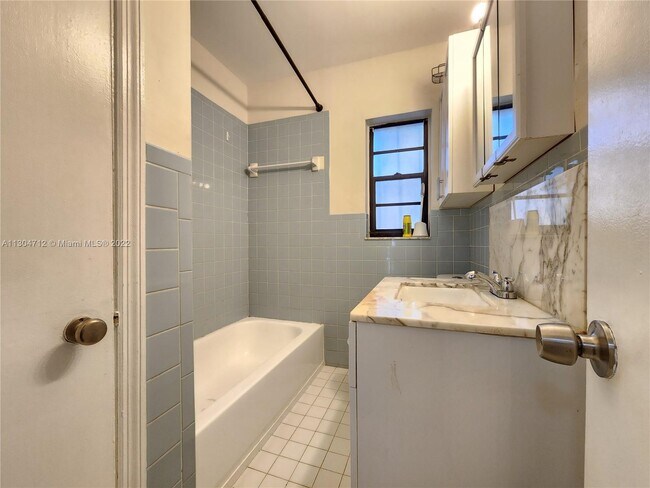 Building Photo - 8295 NE 3rd Ave  1 Miami Fl 33138