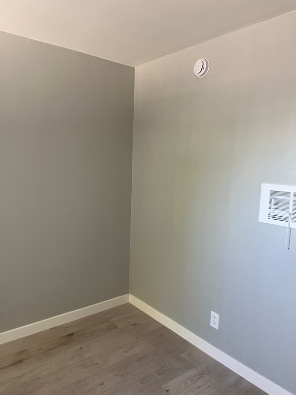 Building Photo - 20033 Saticoy St